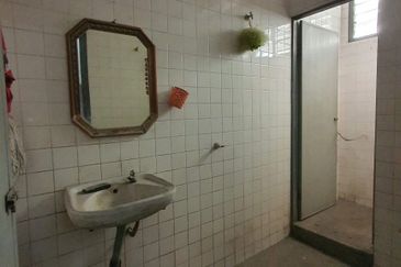 Bercham Light Industrial Area (Kawasan Perindustrian Ringan Bercham)