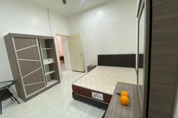 ANJUNG BERCHAM UTAMA