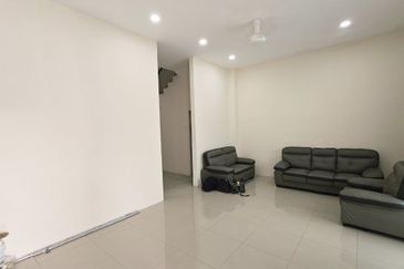 TAMAN GERBANG LAHAT BISTARI