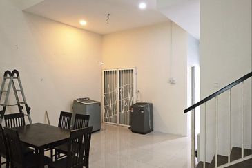 TAMAN GERBANG LAHAT BISTARI