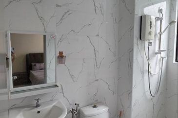 Upper East @ Tiger Lane