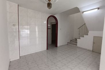 TAMAN DESA PENGKALAN INDAH