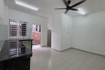 TAMAN BERSATU, SIMPANG PULAI