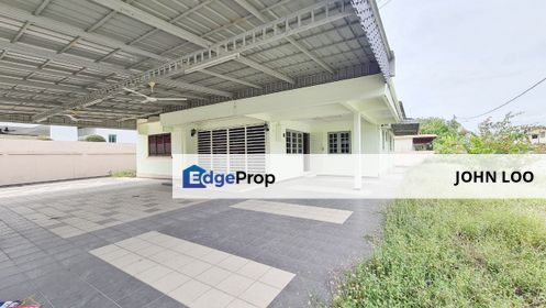 Taman Golf, Ipoh — Cozy & Spacious Single Storey Bungalow for Sale!, Perak, Ipoh