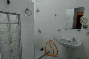 Taman Ipoh Selatan (Ipoh Garden South)