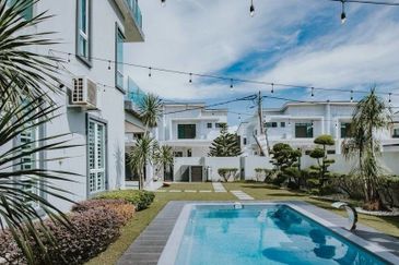 PASIR PUTEH/PENGKALAN