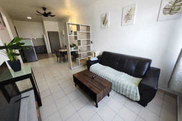 RUMAH PANGSA MENGLEMBU