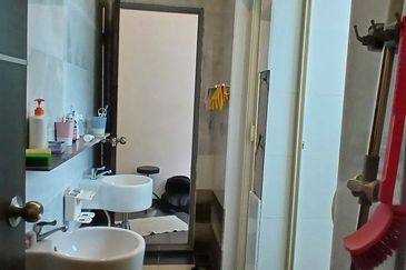 TAMAN SAVANA RESIDENCY @ TASEK.