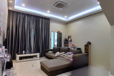 TAMAN SAVANA RESIDENCY @ TASEK.