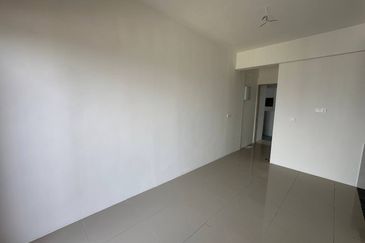 Piccadilly Service Residence @ Greentown