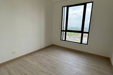 Piccadilly Service Residence @ Greentown