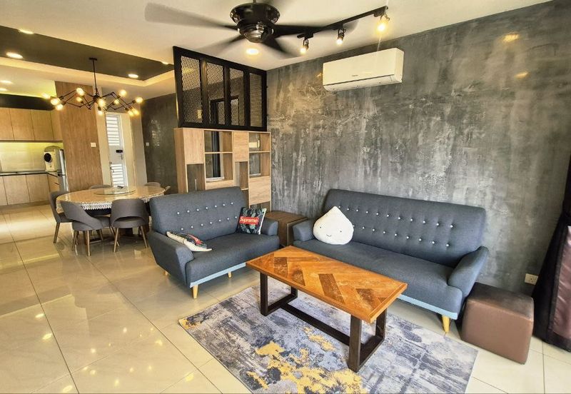 Upper East @ Tiger Lane