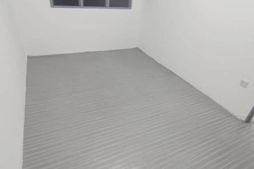 Taman Putri Kulai Flat