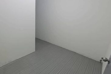 Taman Putri Kulai Flat