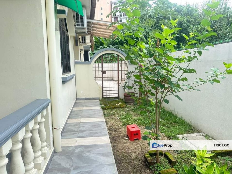 Bercham Heights Bungalow House, Huge Land Size, Perak, Kinta