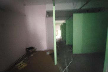 Jalan Pasir Puteh, Station 18