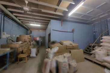 Pengkalan Station 18 Industrial