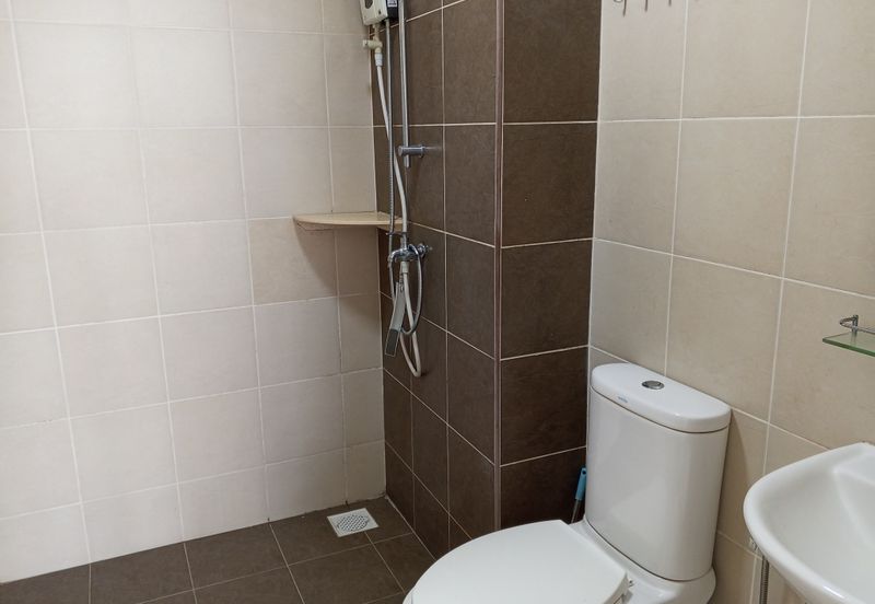 Golden Sands Seaview Residence