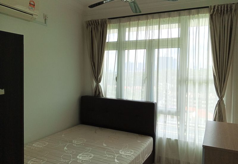 Golden Sands Seaview Residence