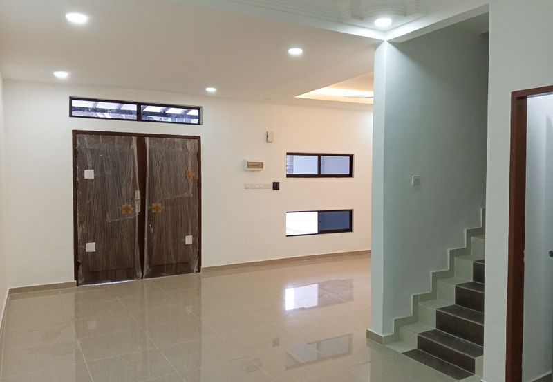 Double Story Terrace House at Kota Tinggi for sell