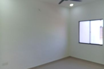 Double Story Terrace House at Kota Tinggi for sell