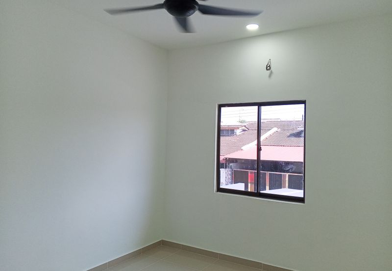 Double Story Terrace House at Kota Tinggi for sell