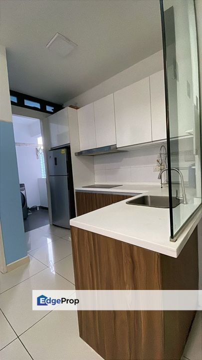 2 rooms unit for rent at Sky88, Johor, Johor Bahru