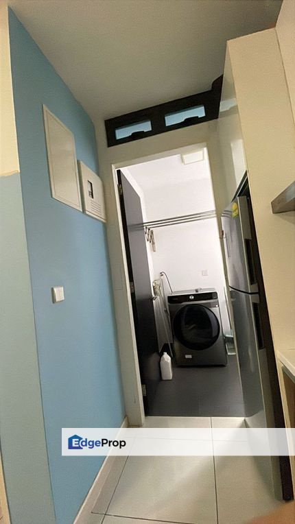 2 rooms unit for rent at Sky88, Johor, Johor Bahru