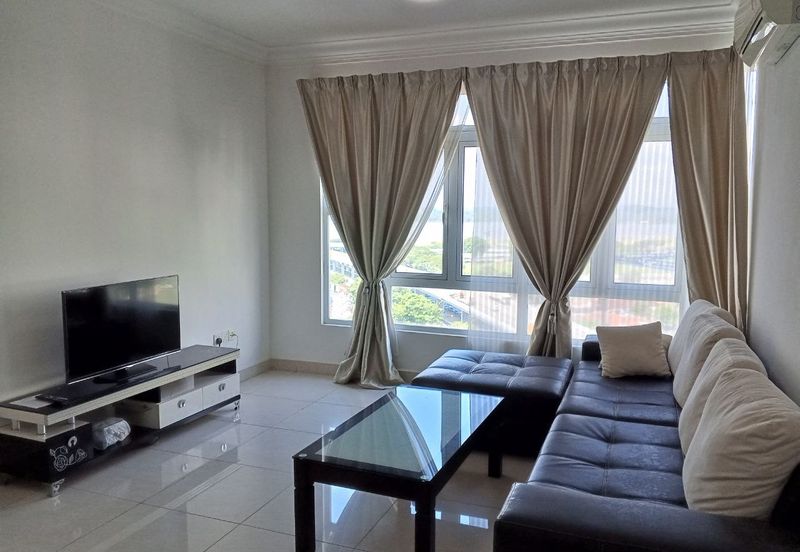 Golden Sands Seaview Residence