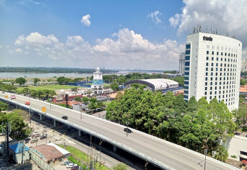 Golden Sands Seaview Residence