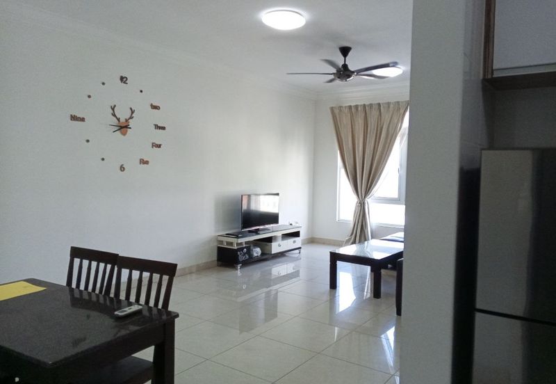 Golden Sands Seaview Residence