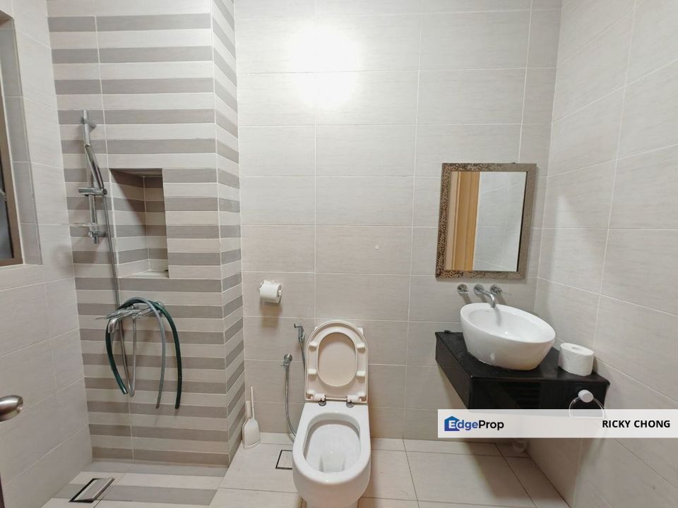 5 rooms Semi D for rent at East Ledang , Johor, East Ledang