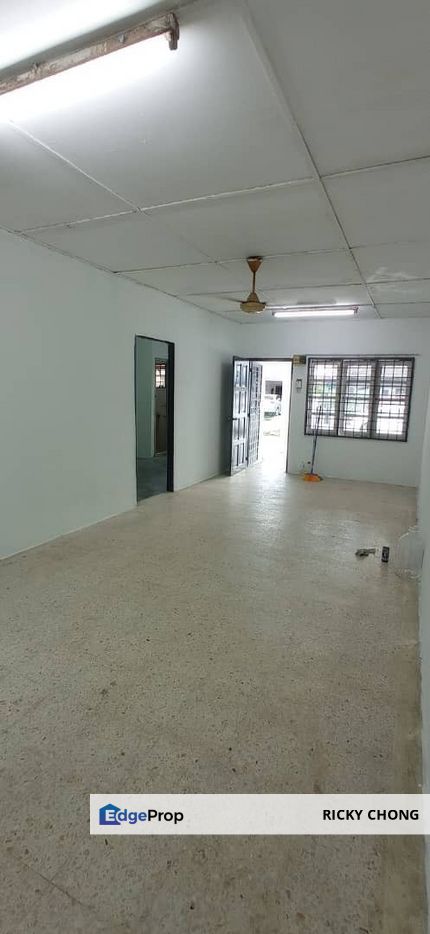 Single story house for sell , Johor, Pasir Gudang