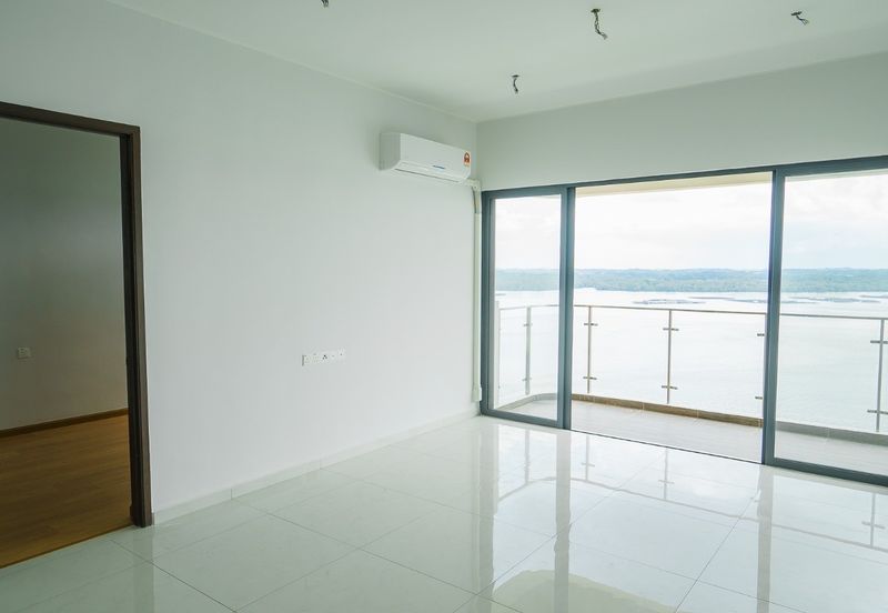 Royal Strand @ Country Garden Danga Bay