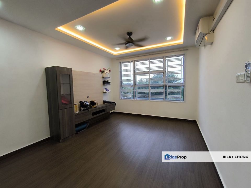 3 rooms unit for rent at Bayu Angkasa, Johor, Gelang Patah