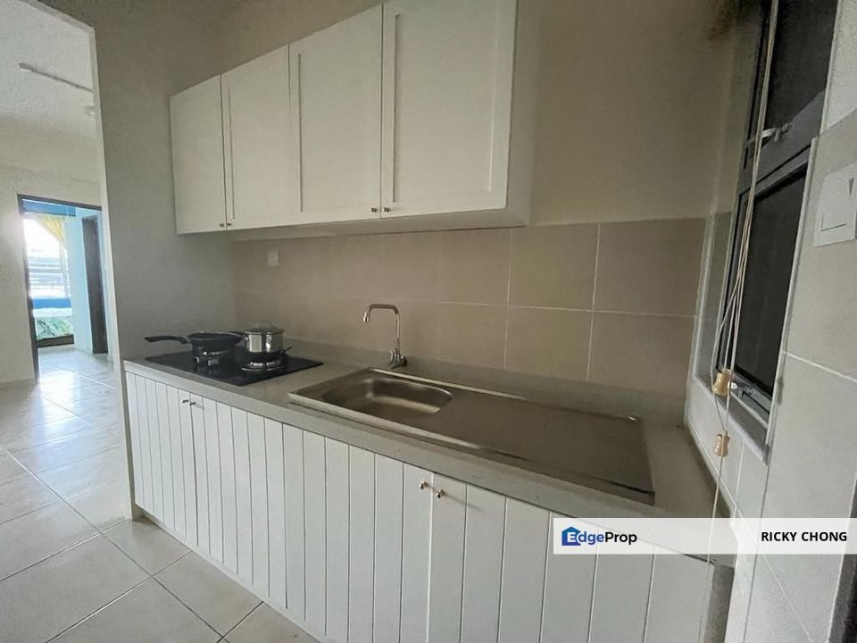 3 rooms for rent @ Bayu Angkasa, Johor, Gelang Patah