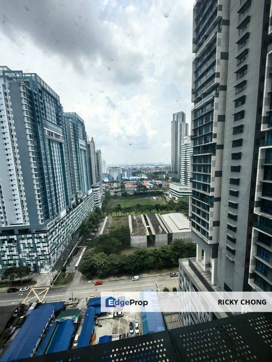 3 rooms unit for rent at Setia Sky 88, Johor, Johor Bahru