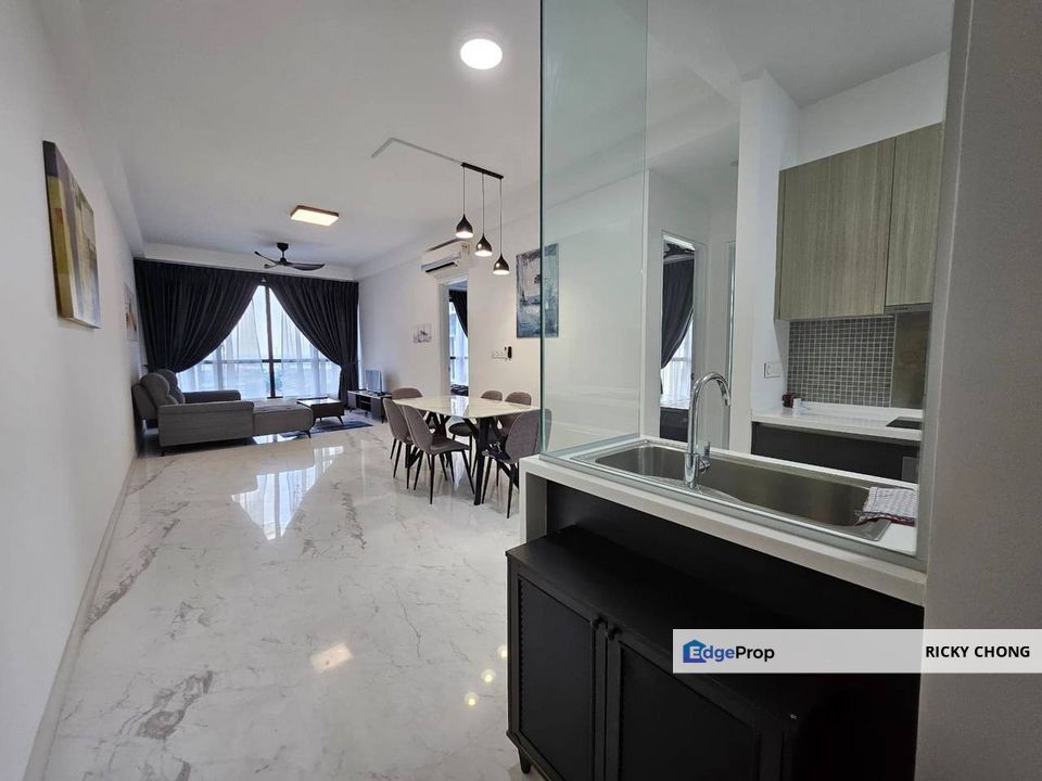 3 rooms unit for rent at Setia Sky 88, Johor, Johor Bahru