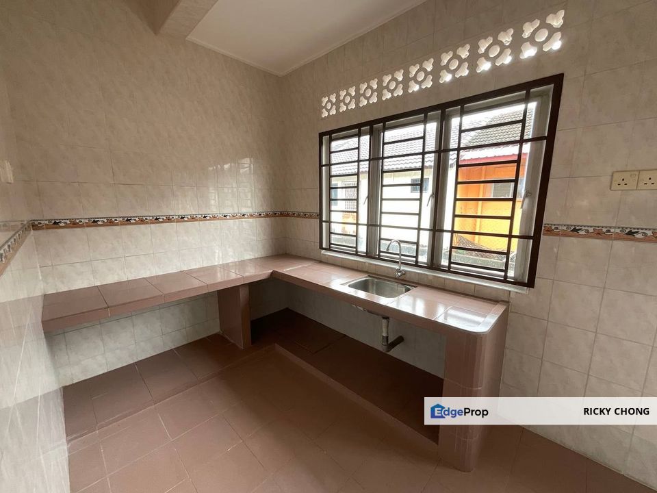 Single Stotry for rent @ Taman Sri Tebrau , Johor, Johor Bahru