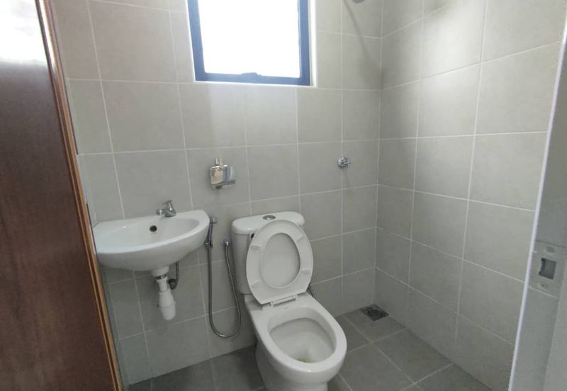 Single story Semi Detached House in Senai 