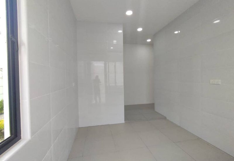 Single story Semi Detached House in Senai 