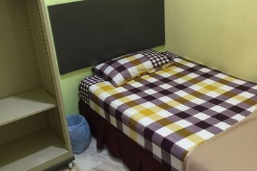 Single Storey suitable for senior care centre @ Batu Pahat