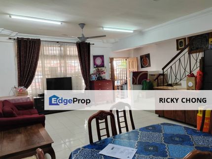 Double storey terrace house at Taman Sri Pulai Perdana, Johor, Skudai