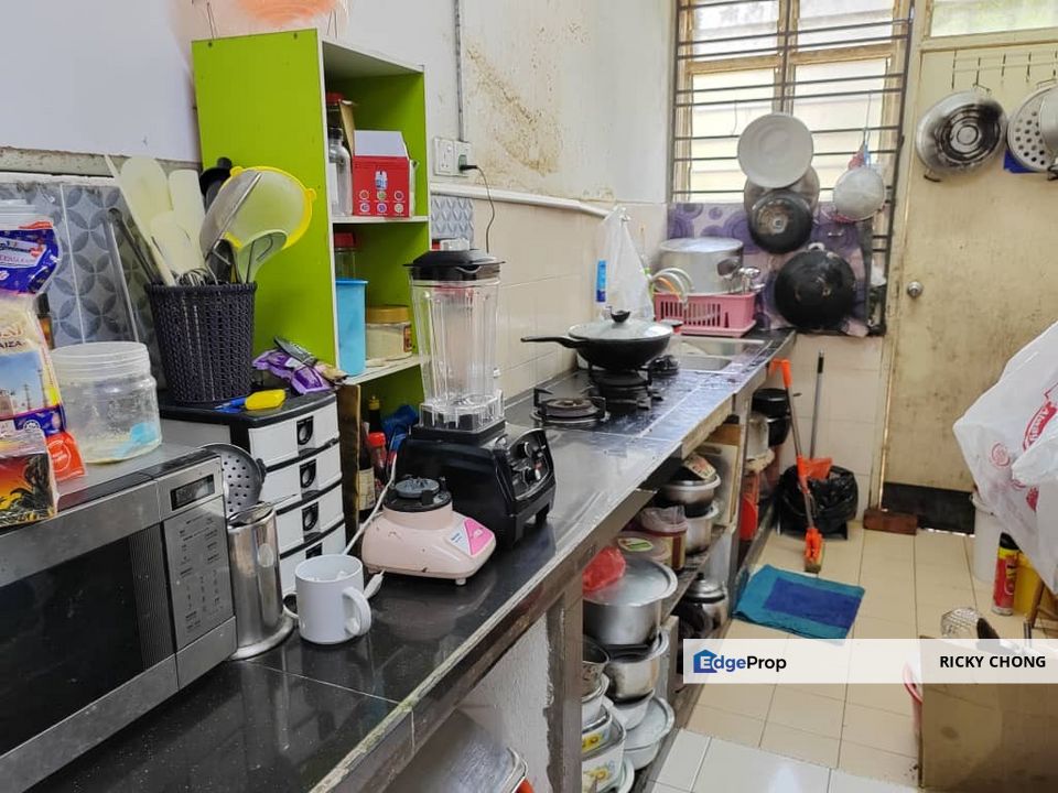 Double storey terrace house at Taman Sri Pulai Perdana, Johor, Skudai