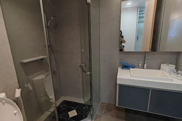 Pinetree, Puteri Harbour