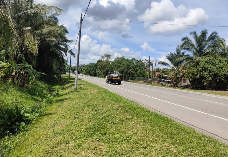 Agriculture land for sell @ Ayer Baloi, Pontain