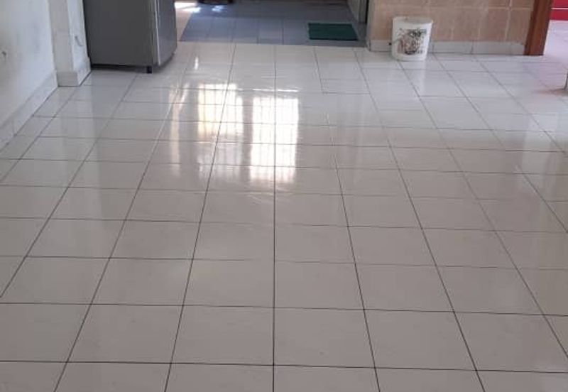 Flat Bandar Selesa Jaya