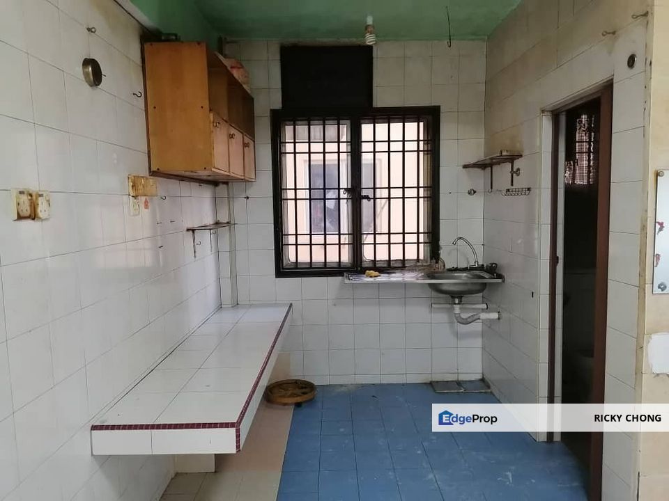 Flat for Sell @ Selesa Jaya, Johor, Skudai