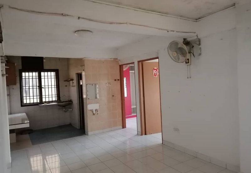 Flat Bandar Selesa Jaya