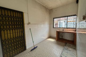 Taman Desa Cemerlang